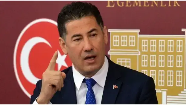 DR SİNAN OGAN 100.000 İMZAYİ TOPLADI.
