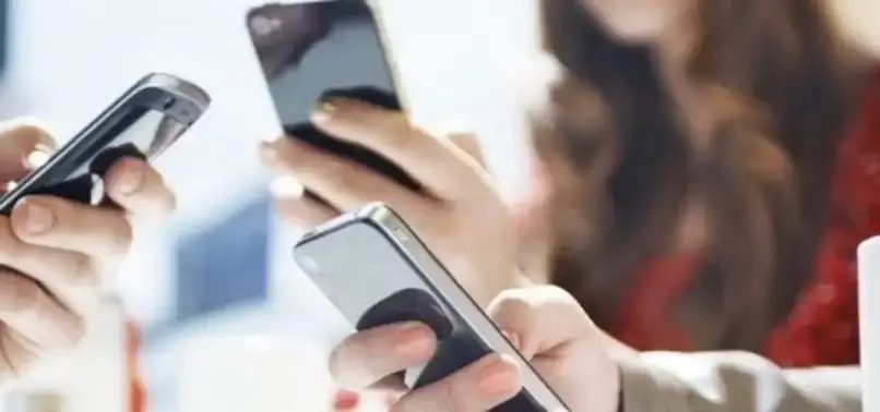 ÖĞRENCİLERE VERGİSİZ TELEFON DÜZENLEMELERİNİN DETAYLARI BELLİ OLDU.