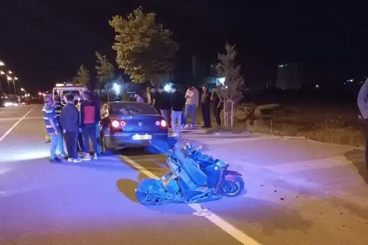 Trafik kazası 15 yaşındaki kurye Mehmet Akif Zengini Hayattan kopardı..