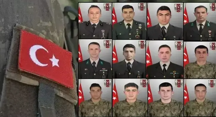 Pençe-Kilit Harekatı bölgesinde şehit olan 12 askerler için Hakkari'de tören düzenlendi.
